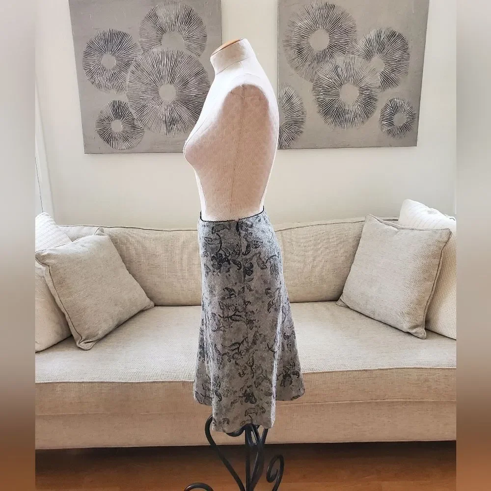 Ann Taylor A-Line Midi Skirt sz 2